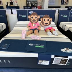 Mattress Firm SuperCenter - Plano - Just a couple of mattress monkeys trying out the adjustable base mattress.
