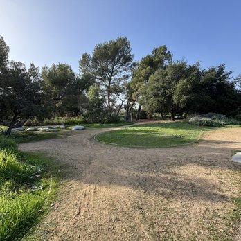 Sunnynook River Park - Beautiful December day along the LA River - Parks Near Me - Los Angeles, California Sunnynook River Park - Beautiful December day along the LA River - Parks Near Me - Los Angeles, California