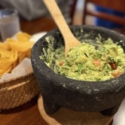 La Charla Restaurant - Fresh guacamole