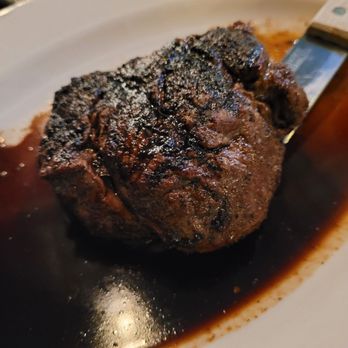 Huck's Place - Filet. Medium rare of course - Cajun/Creole Near Me - Columbus, Mississippi