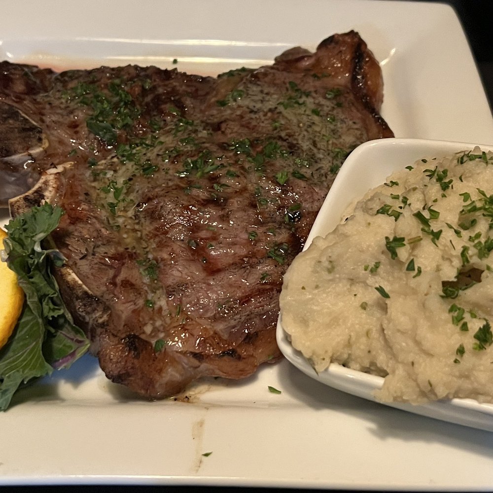 T-bone with garlic mash T-bone with garlic mash