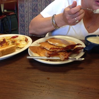 Chat n Chew Cafe - American Near Me - Blakeslee, Pennsylvania Chat n Chew Cafe - American Near Me - Blakeslee, Pennsylvania