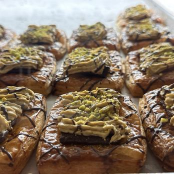Liliha Bakery - Bakeries Near Me - Honolulu, Hawaii Liliha Bakery - Bakeries Near Me - Honolulu, Hawaii