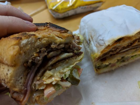 Manny's Tortas by null