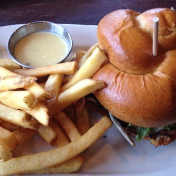 Houlihan's - chicken burger - Bars Near Me - Secaucus, New Jersey