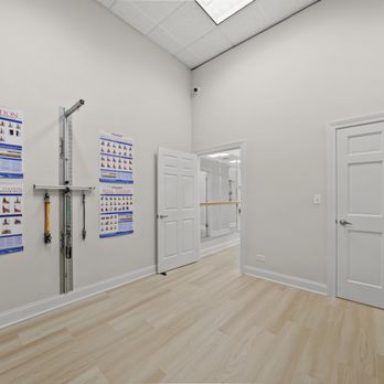 Radiance Physical Therapy - Physical Therapy Near Me - Wheeling, Illinois Radiance Physical Therapy - Physical Therapy Near Me - Wheeling, Illinois