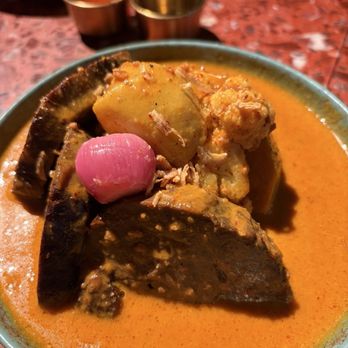 Soothr - Massaman Stewed Beef - Cocktail Bars Near Me - Long Island City, New York