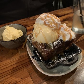 Ashling Kitchen and Bar - Homemade Apple Cobbler - New American Near Me - Crofton, Maryland
