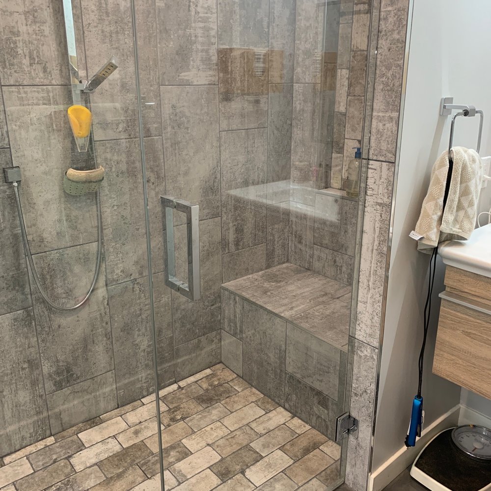 AZ Express Glass and Mirror - One side of shower - Glass & Mirrors Near Me - Phoenix, Arizona