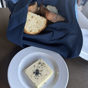 Kaiser Grille Chophouse - Bread basket - Mediterranean Near Me - Palm Springs, California