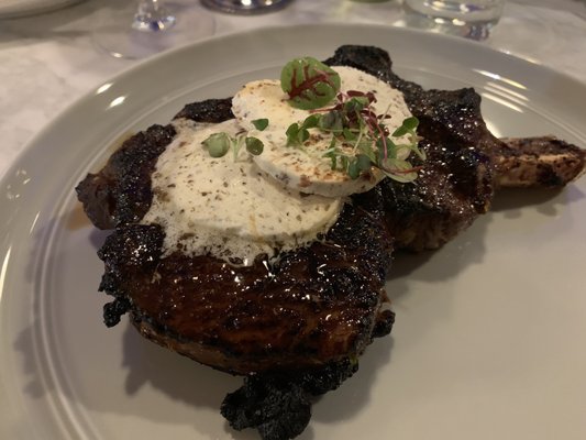 The Lonely Pine Steakhouse by null