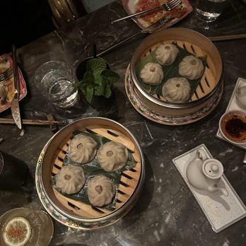 Mr. H - Soup dumplings - Chinese Near Me - Boston, Massachusetts Mr. H - Soup dumplings - Chinese Near Me - Boston, Massachusetts