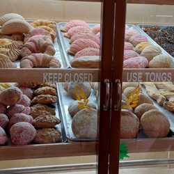 Lucy's Bakery - Inside food