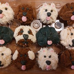Little Kitchen Country Baking - Puppy cupcakes
