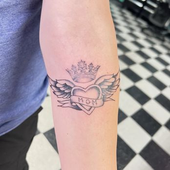 American Dream Tattoo Studio - Tattoo Near Me - Covina, California American Dream Tattoo Studio - Tattoo Near Me - Covina, California