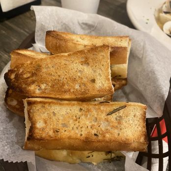 Piu Bello Buckhead - bread - Pizza Near Me - Atlanta, Georgia