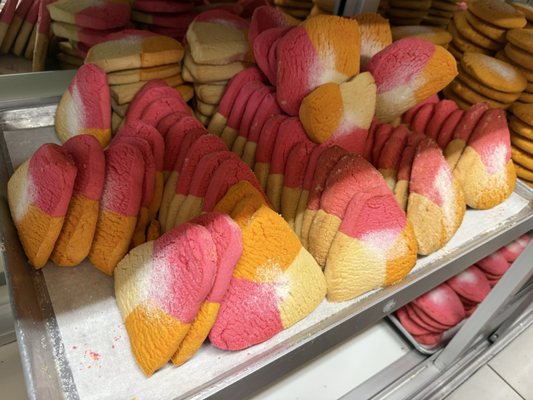 Tlaxcala Bakery Panaderia by null