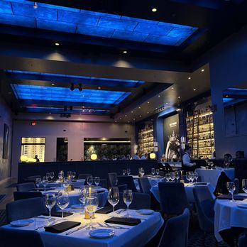 Blü Prime Steakhouse - Steakhouses Near Me - San Antonio, Texas