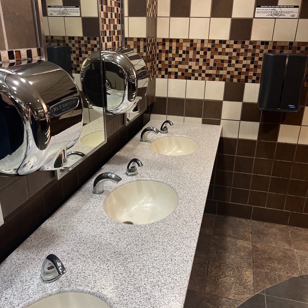Regal Aliante - Shiny bathroom - Cinema Near Me - North Las Vegas, Nevada Regal Aliante - Shiny bathroom - Cinema Near Me - North Las Vegas, Nevada