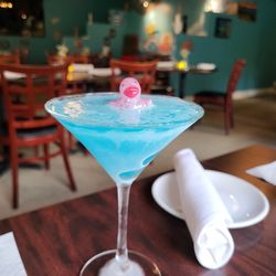 Georges Oceanside Bar and Grill - Quacktini!