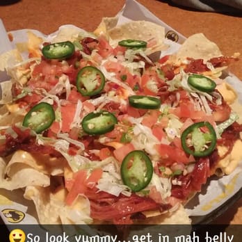 Buffalo Wild Wings - Pulled pork nachos - Chicken Wings Near Me - Vincennes, Indiana