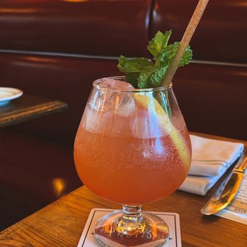 Pastis Miami - Spritz royale - French Near Me - Miami, Florida