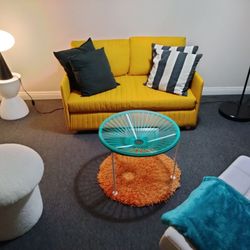 Acapulco table
