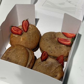 Cafe Francais - Bakeries Near Me - Tucson, Arizona