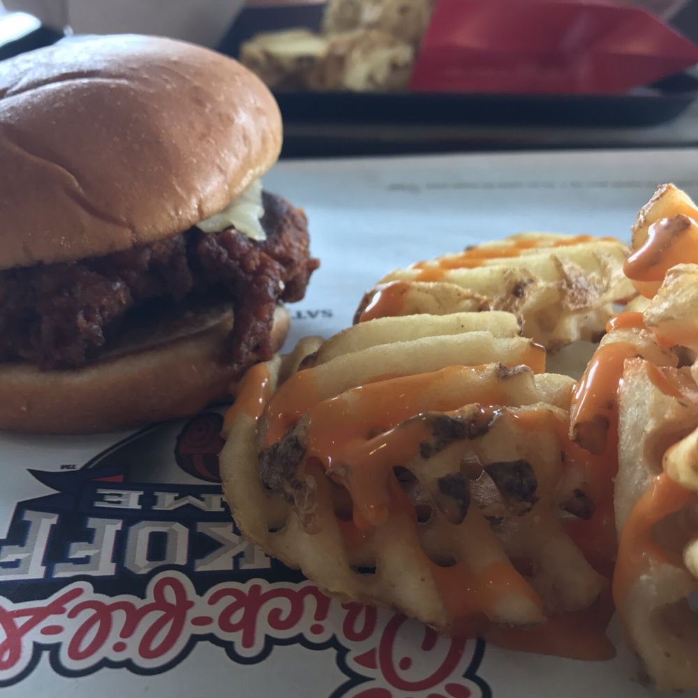 Chick-fil-A - Spicy - Fast Food Near Me - Doral, Florida
