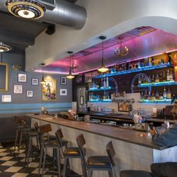 Treylor Park Pizza Party - Pizza Party bar