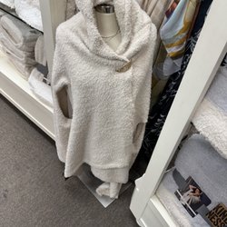Shepherd Hills Factory Outlets - Sweater