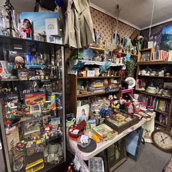 Good Buys Junk Shop - Thrift Stores Near Me - Portland, Oregon Good Buys Junk Shop - Thrift Stores Near Me - Portland, Oregon
