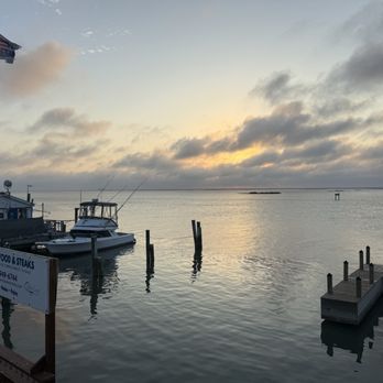 Doc's Seafood & Steaks - Seafood Near Me - Corpus Christi, Texas