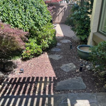 Solo Pavers Expert - Before the work was done - Masonry/Concrete Near Me Solo Pavers Expert - Before the work was done - Masonry/Concrete Near Me