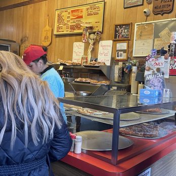 LUIGI’S PIZZA - Updated July 2025 - 454 Photos & 628 Reviews - 686 5th ...