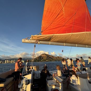Holokai Catamaran - Boating Near Me - Honolulu, Hawaii