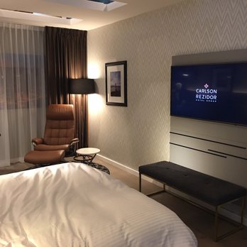 Radisson Blu Plaza Hotel - Newly refurbished rooms! - Hotels Near Me - Oslo, 03