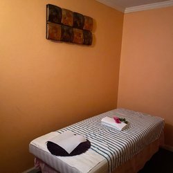 Sunshine Massage Therapy - Body massage room