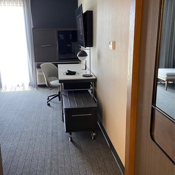 Courtyard by Marriott Ames - Hotels Near Me - Ames, Iowa