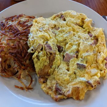 Flapjacks 'n more - Hawaiian omelette (try it!!) - Breakfast & Brunch Near Me - Overland Park, Kansas