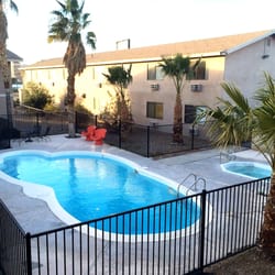 Laughlin Riverview Resort - Pool/Spa