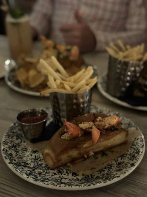 The Hampton Social - Denver by null