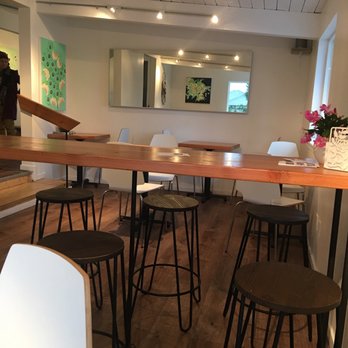 Milano Coffee CMX Valley - Pleasant and very clean seating area. - Cafes Near Me - Comox, British Columbia