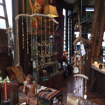 Phoenix Gift Shop - Flowers & Gifts Near Me - Big Sur, California