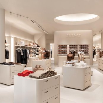SKIMS - Women's Clothing Near Me - Corte Madera, California SKIMS - Women's Clothing Near Me - Corte Madera, California