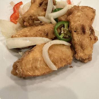 Mai's Restaurant - Fried chicken wings - Vietnamese Near Me - Houston, Texas Mai's Restaurant - Fried chicken wings - Vietnamese Near Me - Houston, Texas