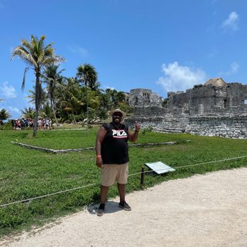 Zona Arqueológica de Tulum - Landmarks & Historical Buildings Near Me - Tulum, ROO