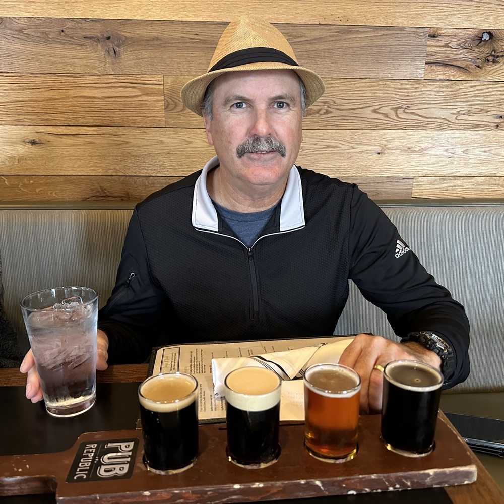 Pub Republic - Make your own flight - Gastropubs Near Me - Petaluma, California Pub Republic - Make your own flight - Gastropubs Near Me - Petaluma, California