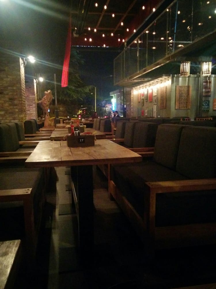 No'Ma Pub & Restaurant