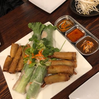 Sidestreet Pho - Roll sampler. Yummmmm - Vietnamese Near Me - Alameda, California